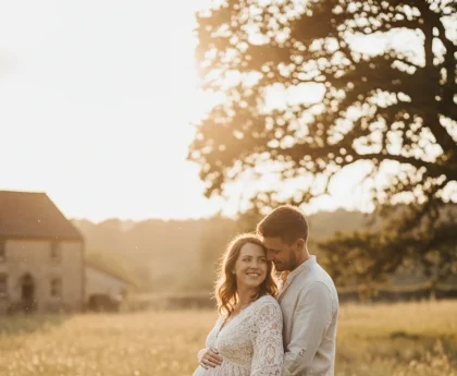 maternity photoshoot - relevant illustration